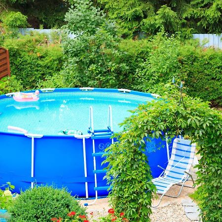 Lovely Apartment In Rusko With Pool Garden 达尔沃沃 外观 照片